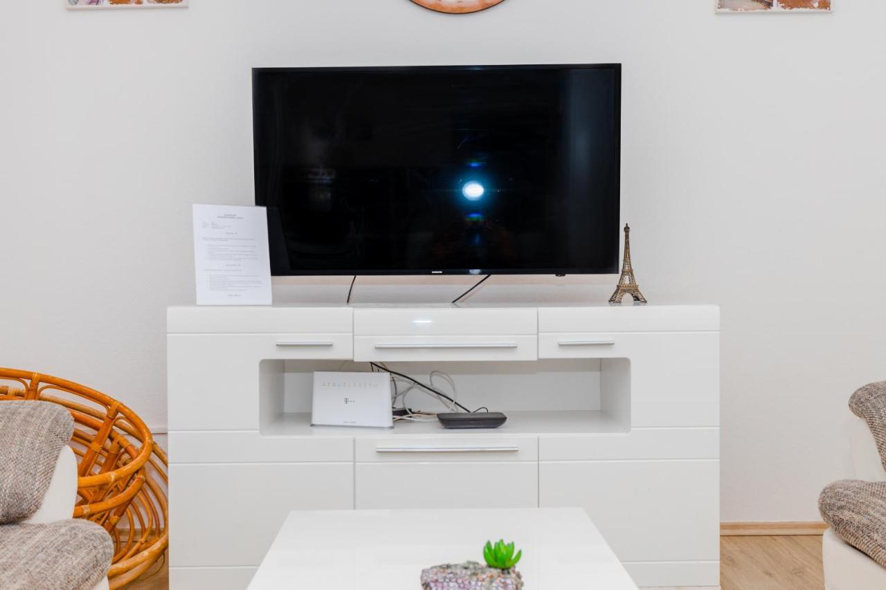 Spacious 2-Bedroom Apartment With Terrace And Parking Cavtat Exterior foto
